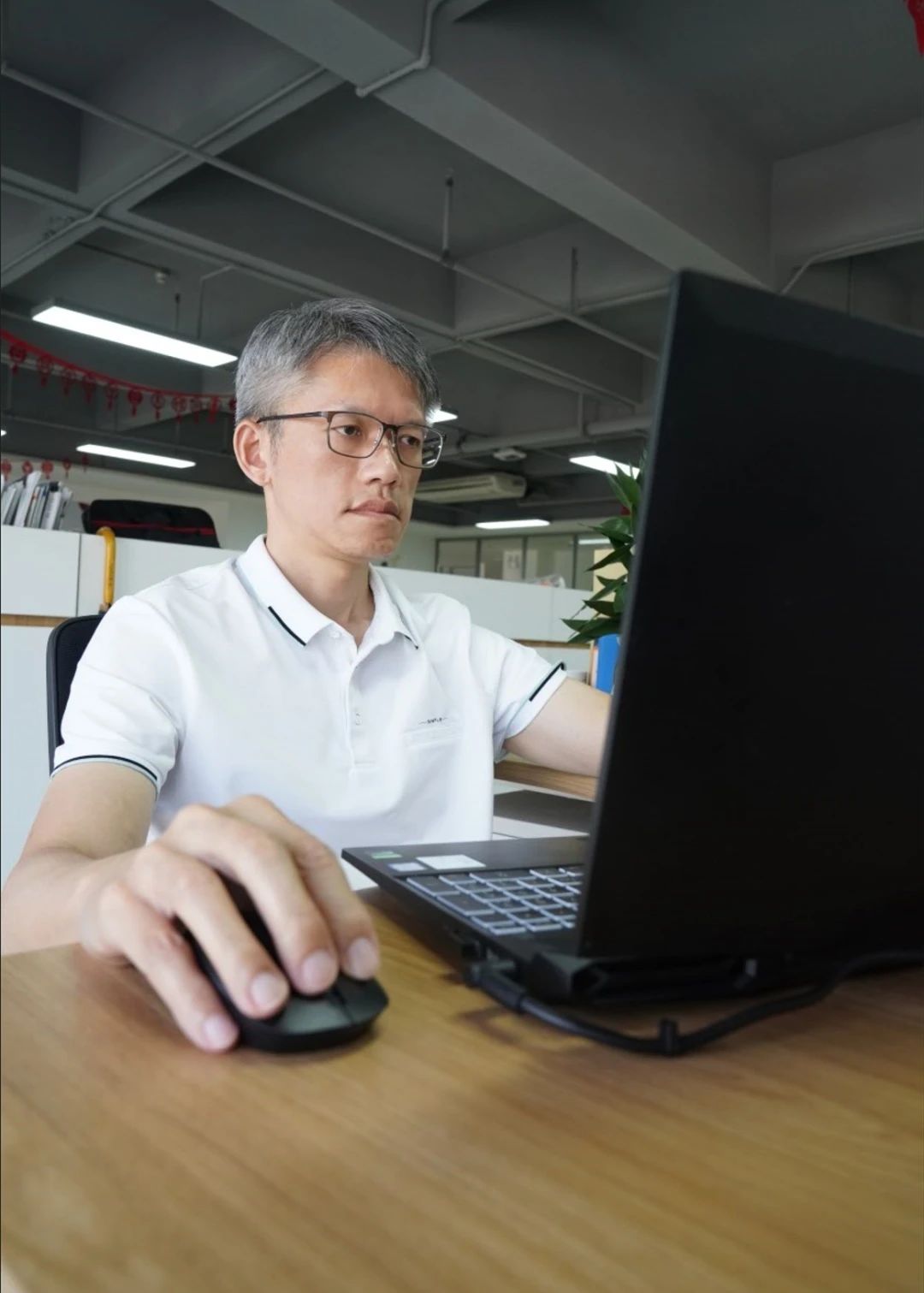 鸿运国际·hv(中国)官方网站接待您